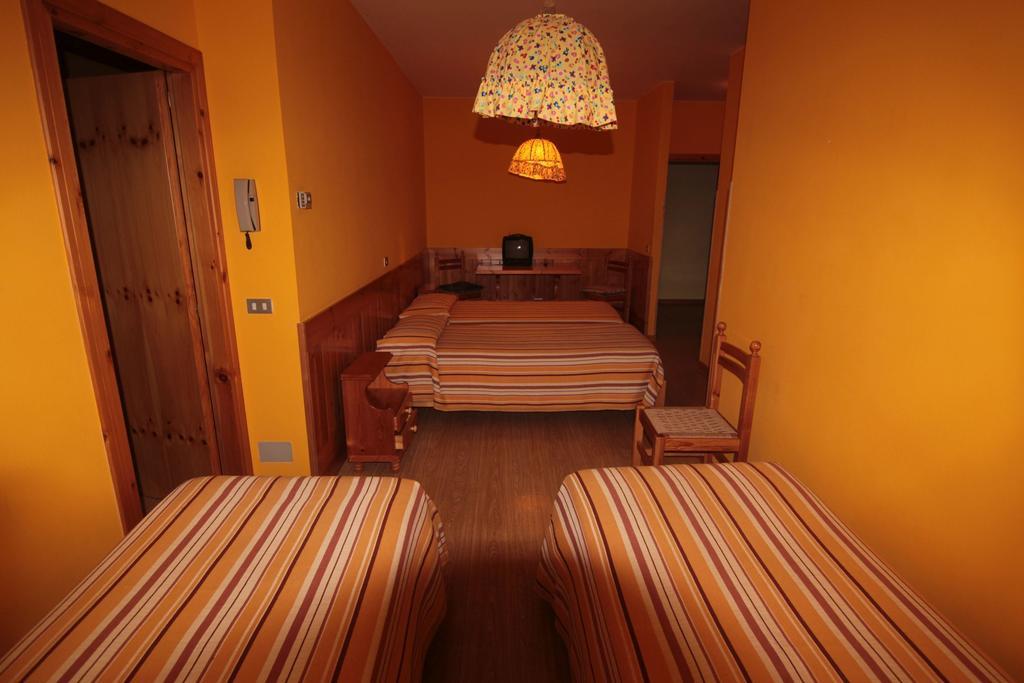 Albergo Trieste Tambre d'Alpago Bilik gambar