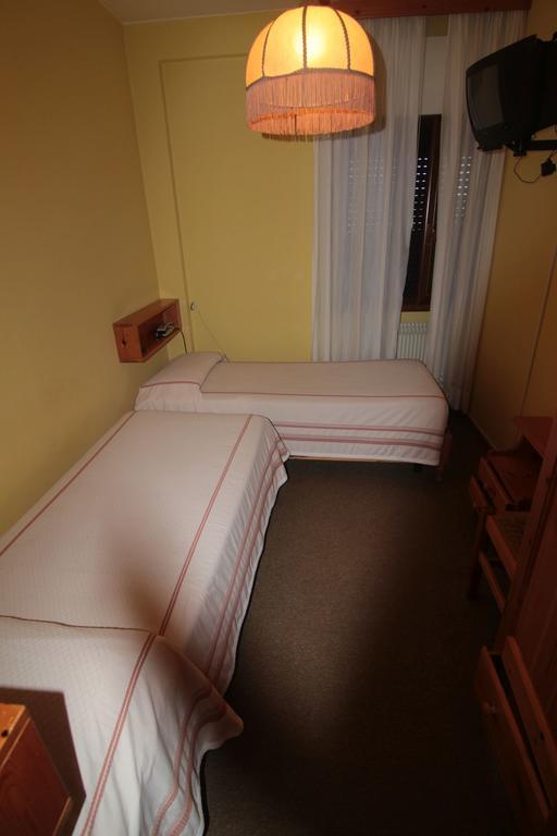 Albergo Trieste Tambre d'Alpago Bilik gambar