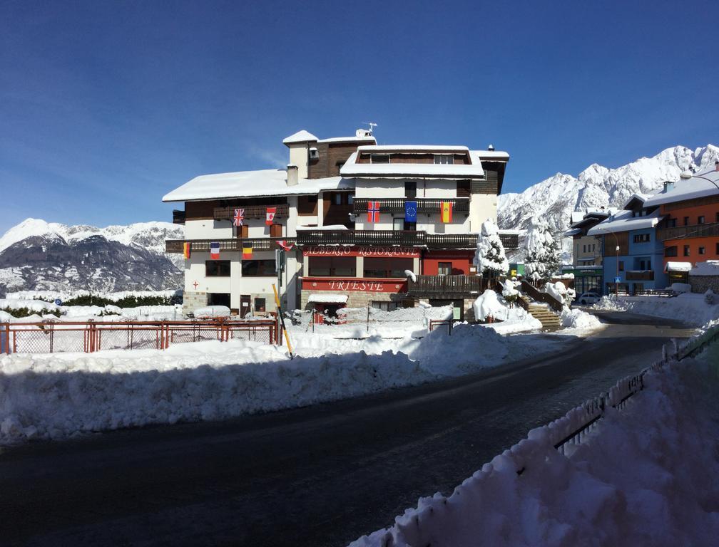 Albergo Trieste Tambre d'Alpago Luaran gambar