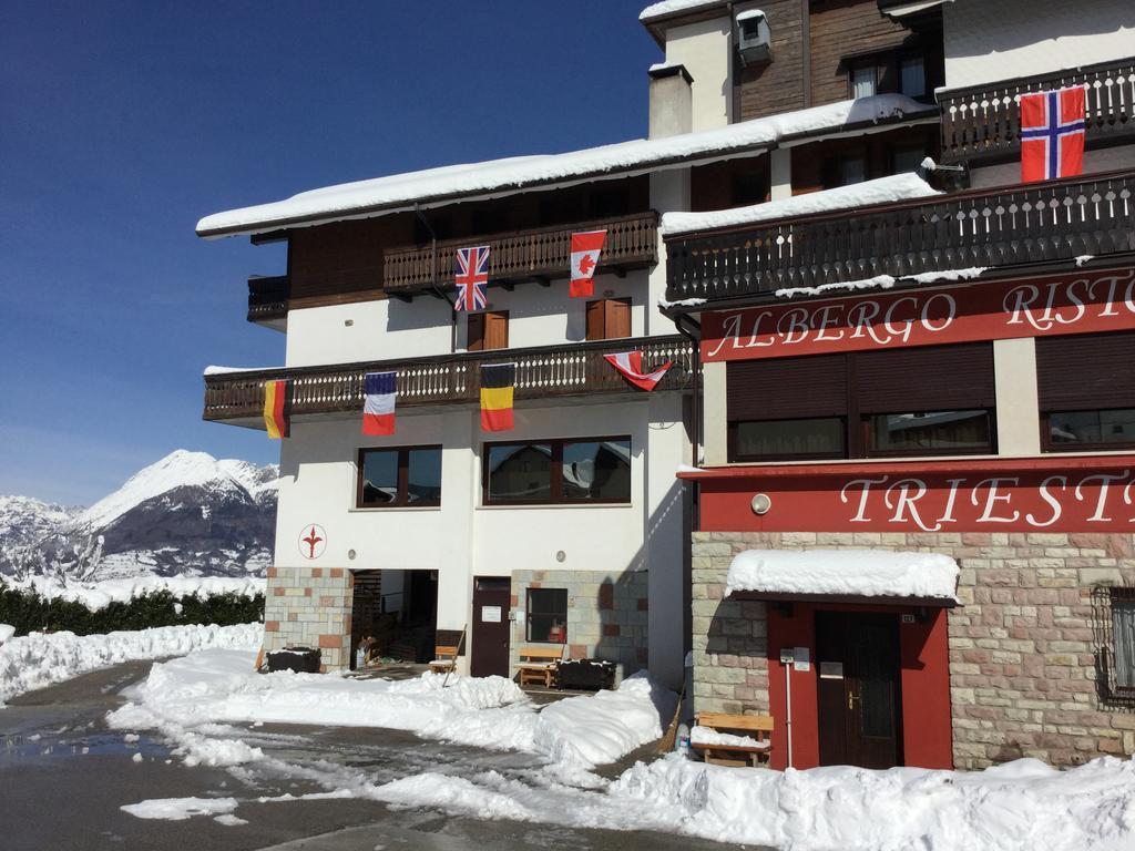 Albergo Trieste Tambre d'Alpago Luaran gambar