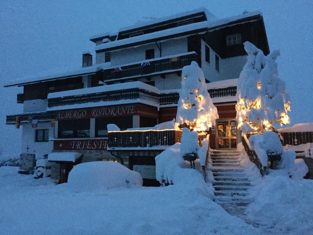 Albergo Trieste Tambre d'Alpago Luaran gambar